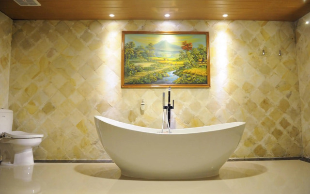 Sylvia Beach Villa