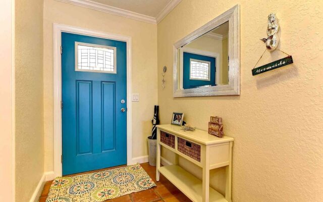 Sunset Point Apartment 4
