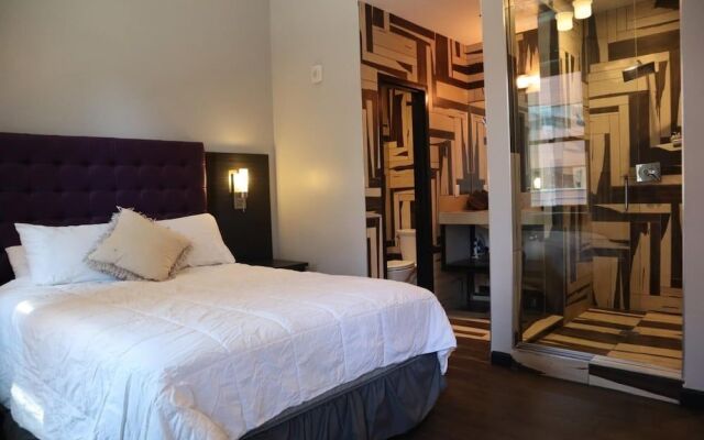 Comfortable En Suite Studio