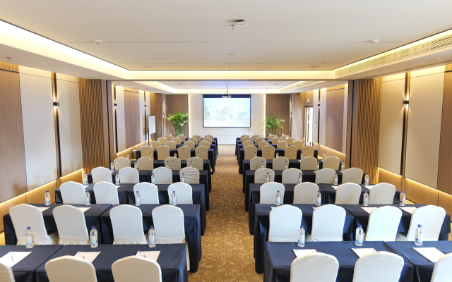 Holiday Inn Express Xi An North Station