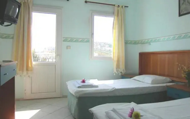 Blue Pearl Hotel