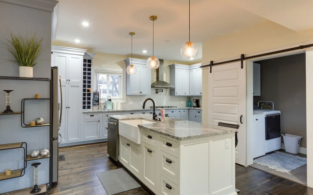Charming Cincinnati Home w/ Spacious Deck!
