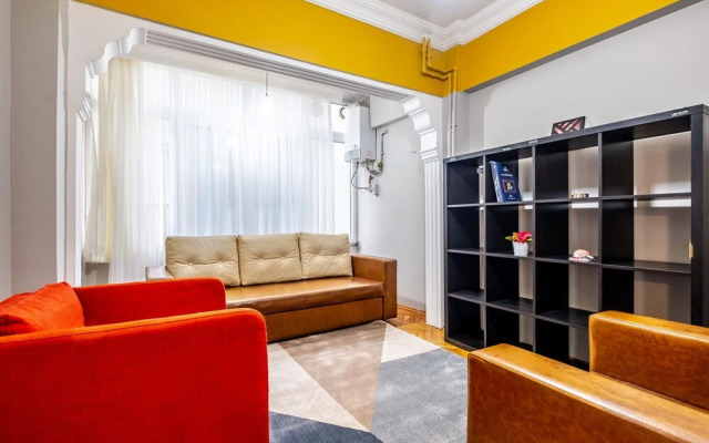 Apartment 250 m to Metro Station in Uskudar