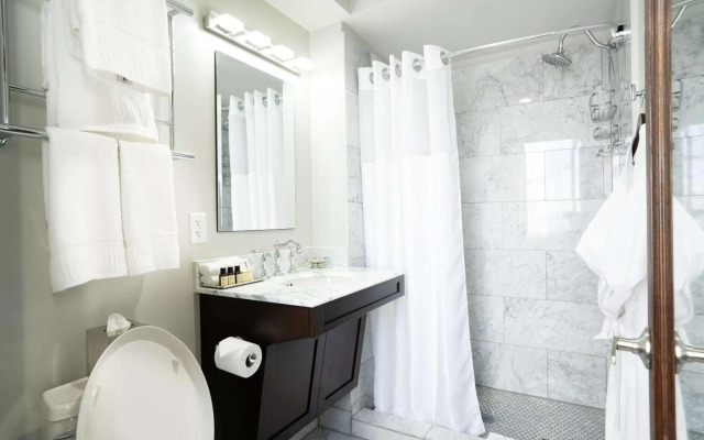 The Esquire Hotel Downtown Gastonia, Ascend Hotel Collection