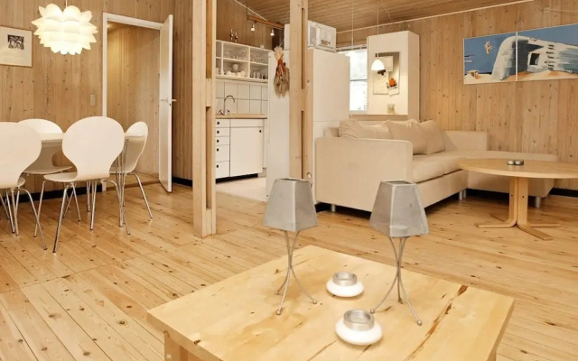 8 Person Holiday Home in Albaek-by Traum