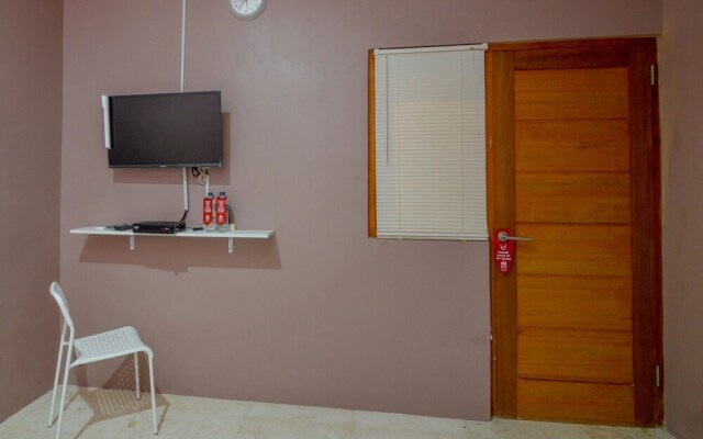 ZEN Rooms Basic Meruya Selatan