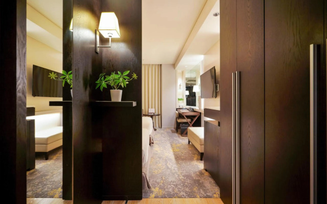 Solaria Nishitetsu Hotel Seoul Myeongdong