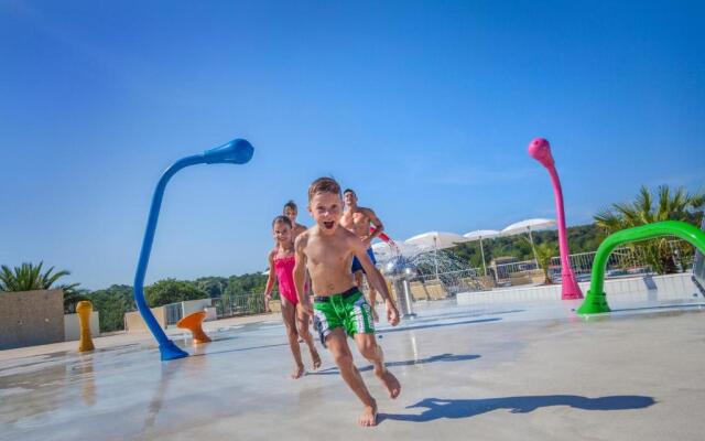 Mobilhome Victoria Camping Lanterna