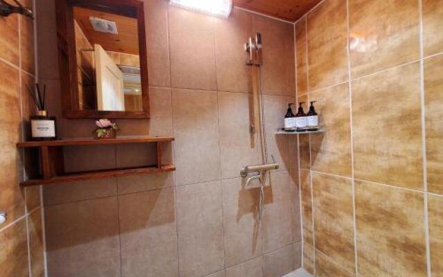 Jeonju Hanok Little Prince