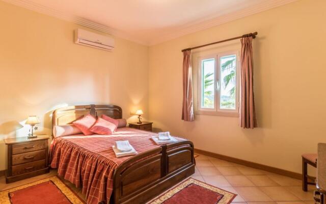 V4 Alegria (V2G2) in Albufeira