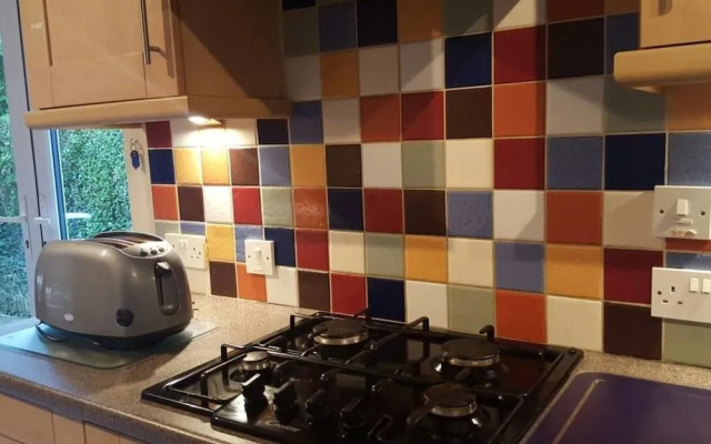 Belfastbreaks - Modern 4 Bedroom Townhouse in South Belfast