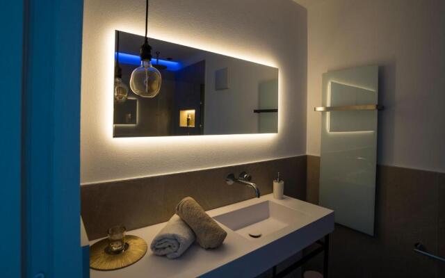 Zilli Studio Apartments