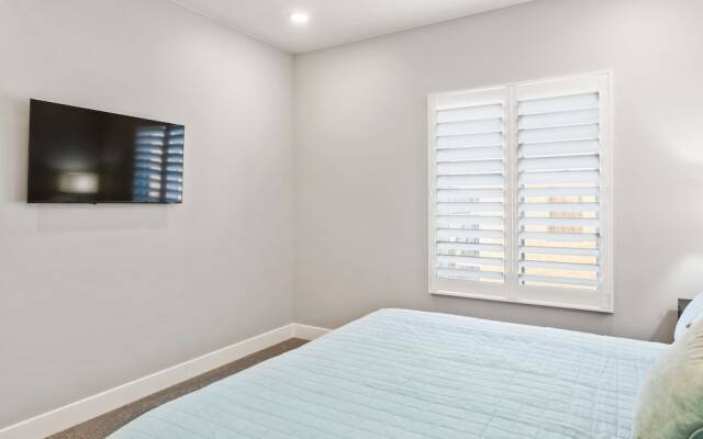 Sunscape by RedAwning