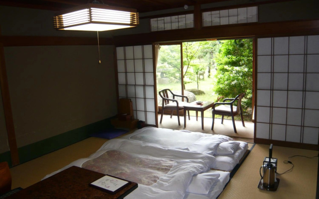 Seikiro Ryokan Historical Museum Hotel – Guest Rooms – Miyazu
