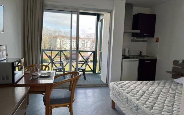 Appartement Cambo-les-Bains, 1 pièce, 2 personnes - FR-1-495-96