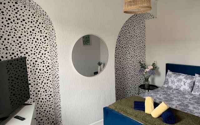 House of Cosy Dots