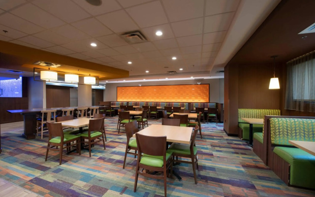 Fairfield Inn & Suites by Marriott Edmonton North