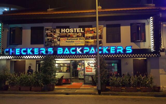 Checkers Backpackers