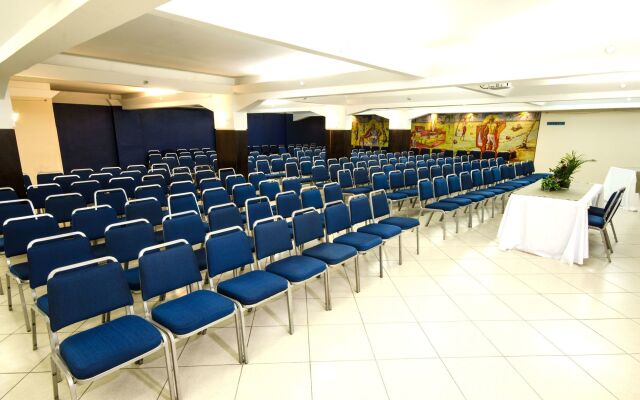 Jangadeiro Hotel e Convenções