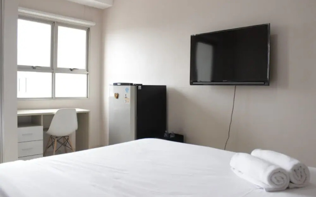 Comfy Studio Room at Mekarwangi Square Apartment Cibaduyut
