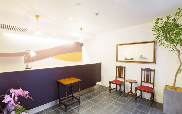 The Hotel Kiyomizu Imperial Palace West