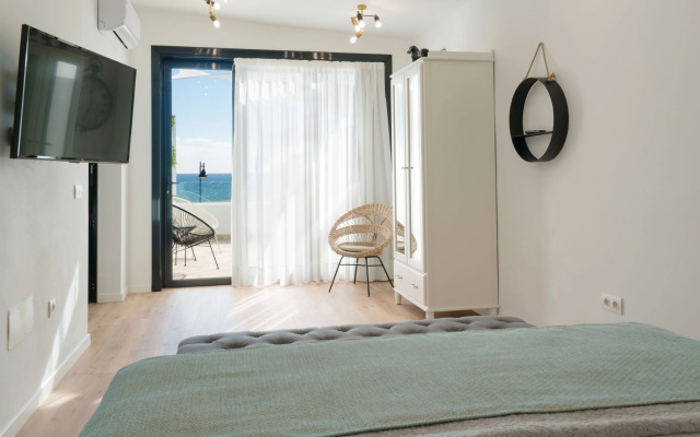 La Concha Boutique Apartments - Adults Only