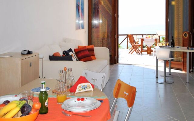 House Arborea Sperlonga