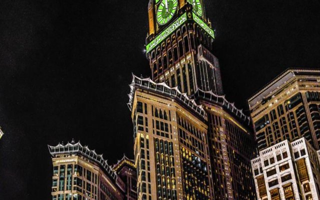 Fairmont Makkah Clock Royal Tower