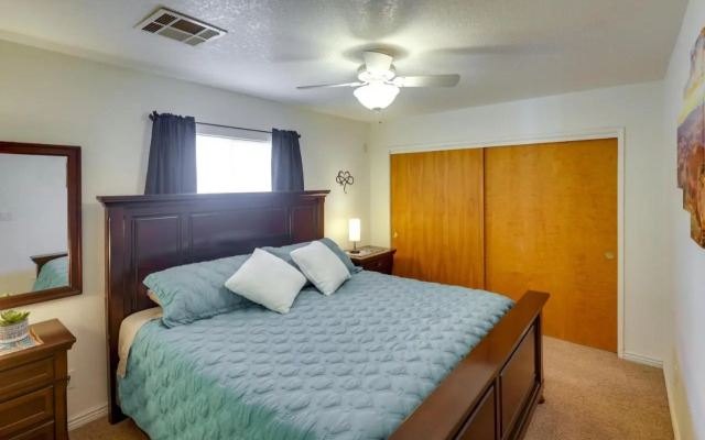 Dog-friendly Bullhead City Home - Walk to Beach!