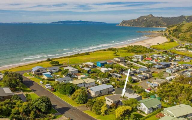The Glass House - Kuaotunu Holiday Home