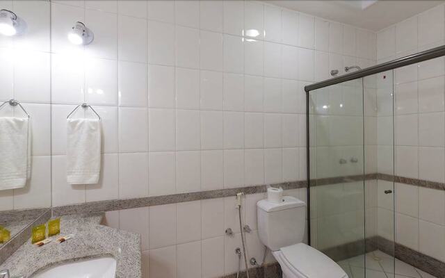 Hotel Dominguez Master