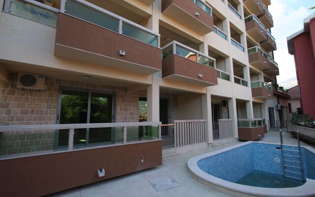 Apartments And Rooms Teona