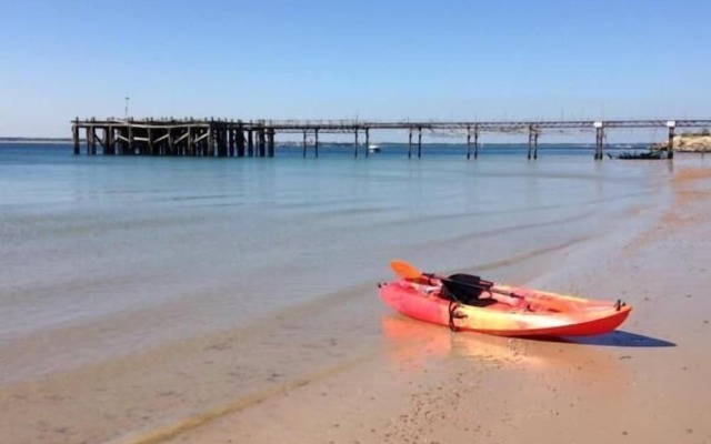 Beachside Apartment On The Beach