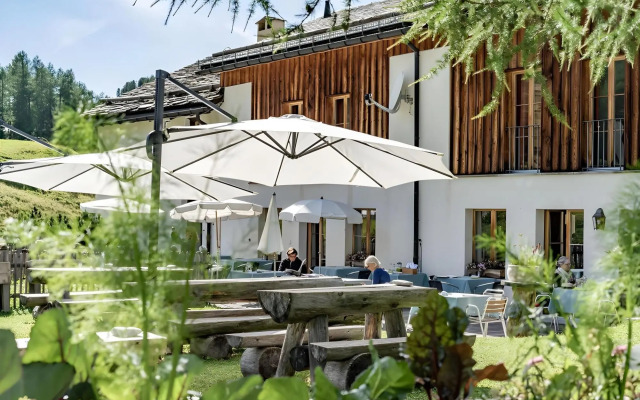 Hotel Chesa Pool Val Fex