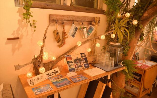 IZA Enoshima Guesthouse&Bar - Hostel