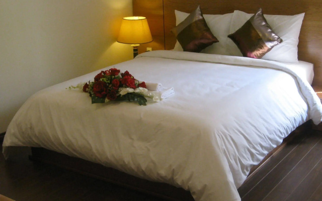 Bizu Hotel II