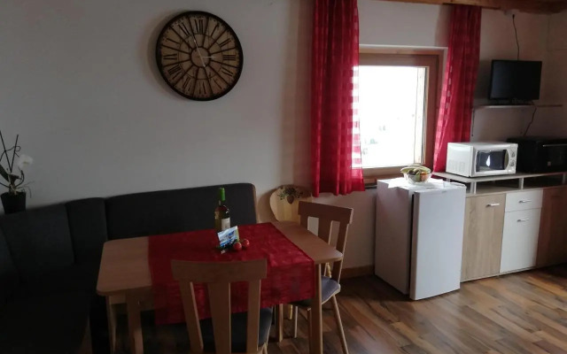 Apartment Lainer
