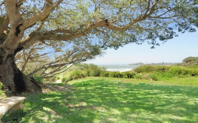 Pacific Views - direct access onto Culburra Beach