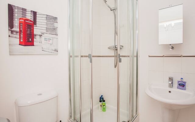 Stunning 2 Bed Apartment with Amazing Views