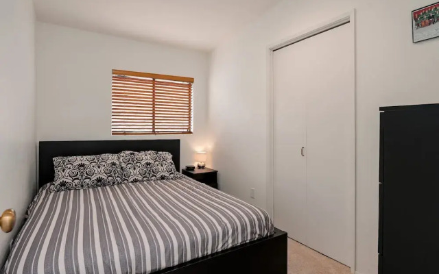 Seattle Vacation Home: The Hawks' Nest