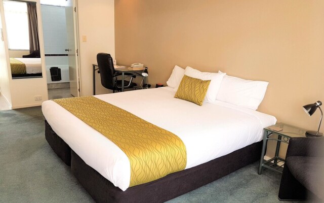 Academy Motor Inn