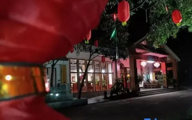 Hongyun Linxi Homestay (Xilai Ancient Town)