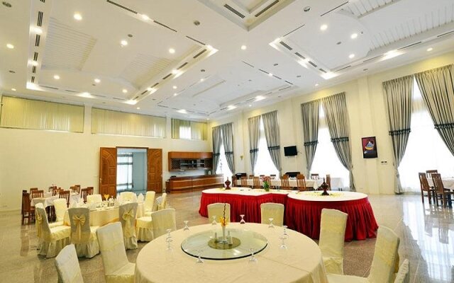 Nwe Tha Ki Hotel