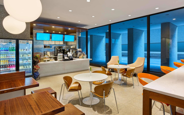 The Westin Dallas Downtown