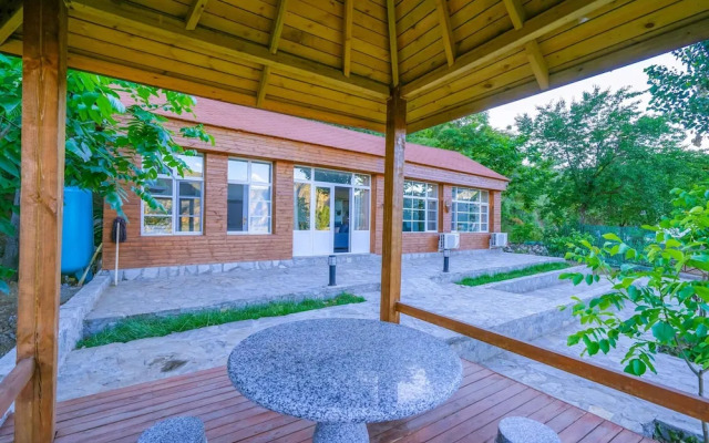 Yiyun Rural Residence Siji ChristmasTown