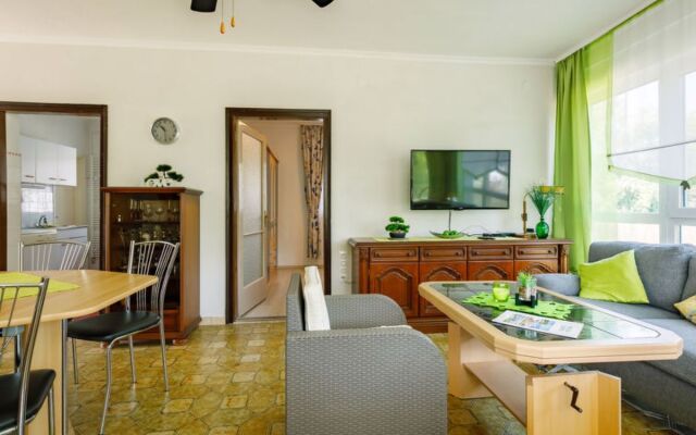 House Sunny Day Balatonmariafurdo