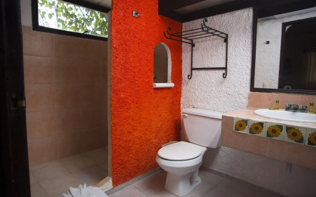 Hotel Xbalamque and Spa Cancun