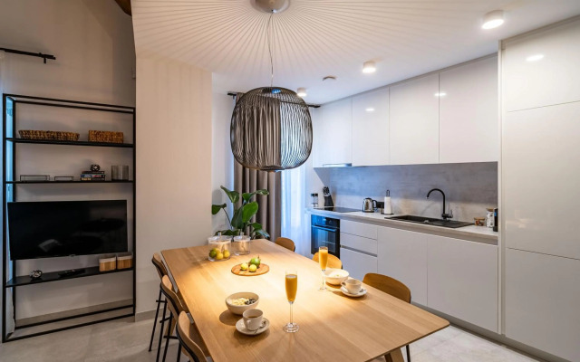 Agape Suite Old Town-Luxury Two Bedroom Apartment