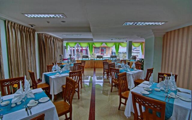 Yadanar Theingi Hotel