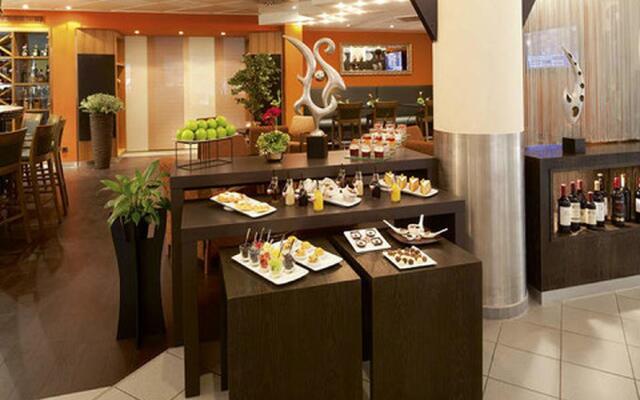 Mövenpick Hotel Nuernberg Airport